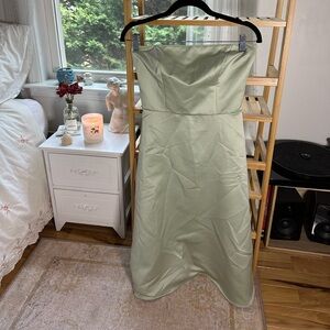 gorgeous light green vintage bridesmaids dress